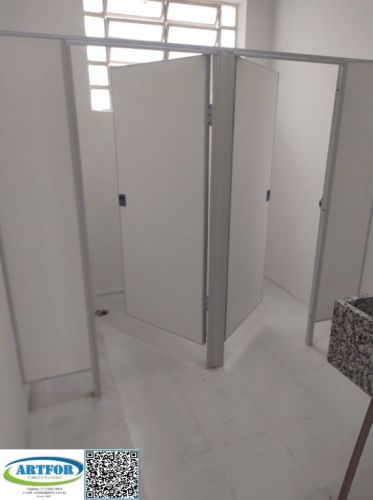 Divisórias sanitárias com instalação divisórias para banheiro de baixo custo. artfordivisorias 782684