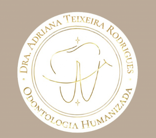 Dra. Adriana Teixeira Rodrigues Odontologia 747322