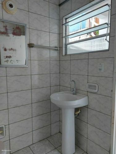 Duas casas a venda no mesmo terreno com 143m 2 vgs. à venda na V. Palmares Santo André 768339