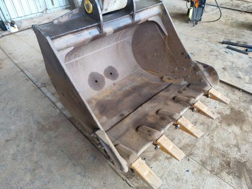 Escavadeira Hyundai R220 - Ano 2020 776012