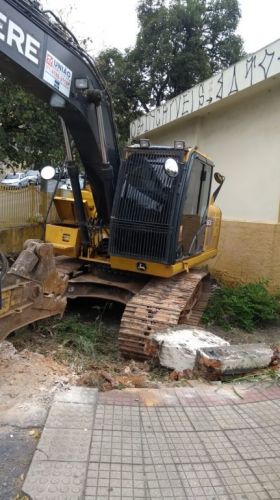 Especialista em Demolição de Casas Galpões Prédios Viadutos e Pontes - Ligue Agora 701100