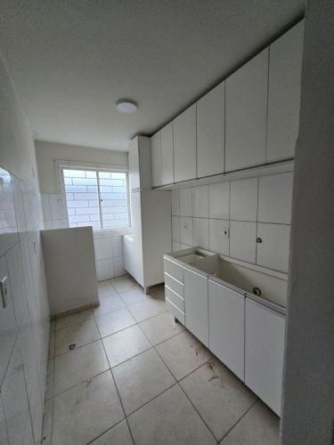 Esse apartamento vai te surpreender Semi mobiliado e reformado por R$180 mil 751191