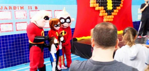 Evento Escola Colégio animação personagens vivos cosplay 576699