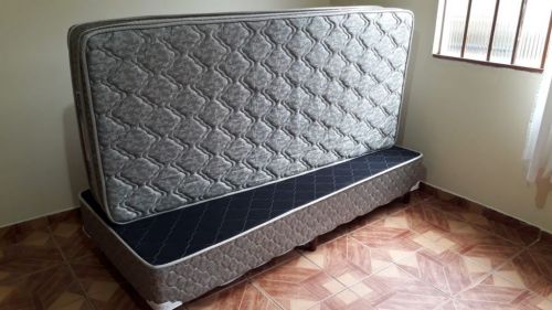 Excelente cama box  da marca Form Spuma  modelo Millenium Spring  701951