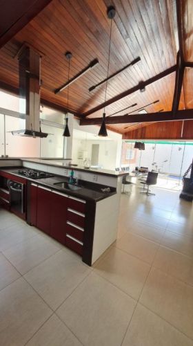 Excelente casa comercial  residencial 754196
