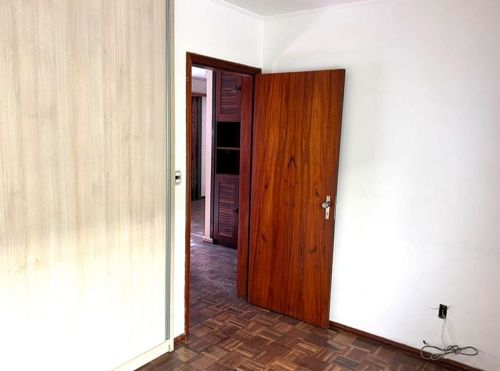 Excelente Casa Garagem Para 4 Carros 746701