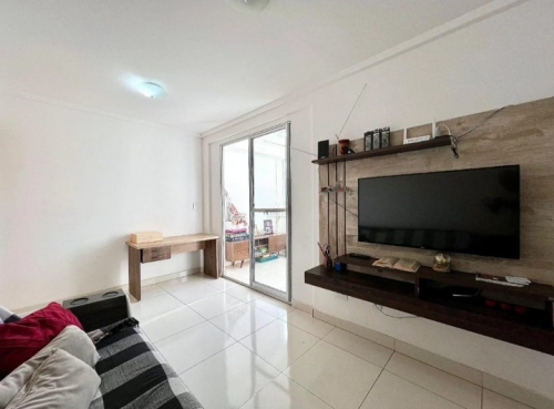 Excelente oportunidade Apartamento em prédio de esquina com 2 quartos 1 suíte janelas e varanda voltadas para a rua Garagem livre grande local perto da Av. Fleming Ufmg e da lagoa da Pampulha 774609