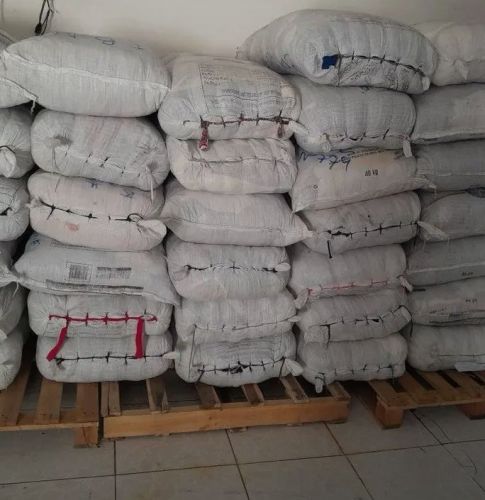 Fardos de roupas usadas 747692