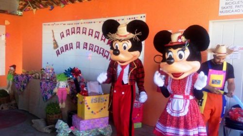 Festa Junina Mickey e Minnie Cover Personagens Vivos Animação Festas  328319