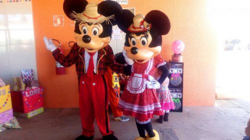 Festa Junina Mickey e Minnie Cover Personagens Vivos Animação Festas  328322