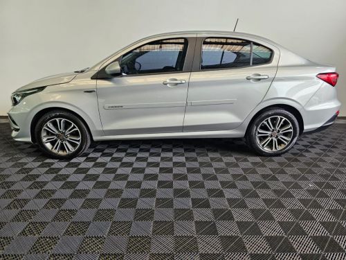 Fiat Cronos 1.8 Drive Automático  749721