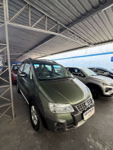 Fiat Idea Adventure 1.8 Dualogic 2010 742422