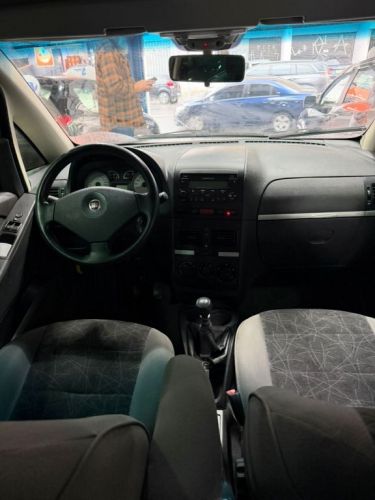 Fiat Idea Elx 1.4 Flex 2009  761612