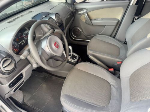 Fiat Palio Essence 1.6 Flex Dualogic 2013 752870