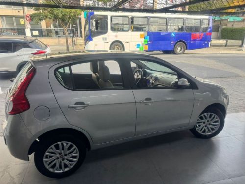 Fiat Palio Essence 1.6 Flex Dualogic 2013 752874