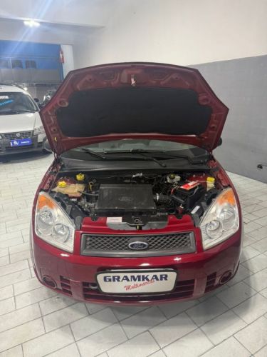 Ford Fiesta Hatch 1.0 Flex 2008 754874