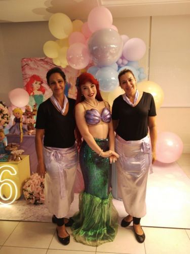 Garçonete para festas e eventos 753272