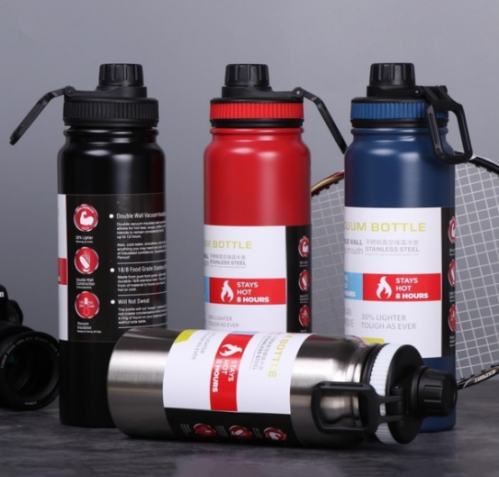 Garrafa De Agua Termica Gelada 800ml Em Aço Inox Antivazamento Com Infusor Com Alça Agua Quente ou Fria Para Academia Treino Caminhada Preta acesse esse. link https:amzn.to48qhorv 762349
