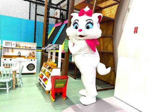 Gata Marie personagem vivo cover Festa 739342