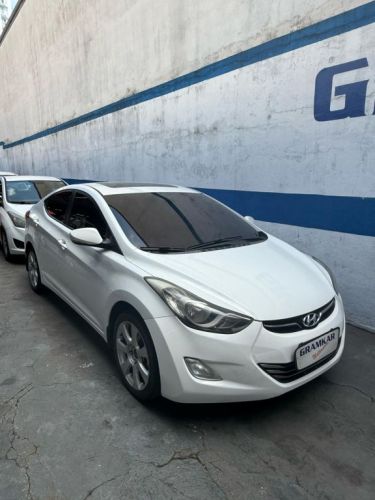 Hyundai Elantra Gls 1.8 Automático 2013 745373