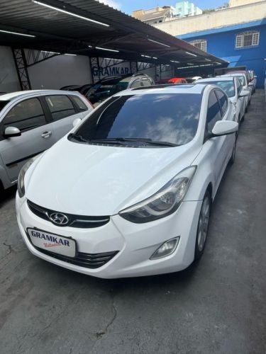 Hyundai Elantra Gls 1.8 Automático 2013 745374