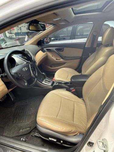 Hyundai Elantra Gls 1.8 Automático 2013 745379
