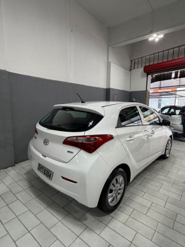 Hyundai Hb20 1.0 Flex Comfort 2014 770175