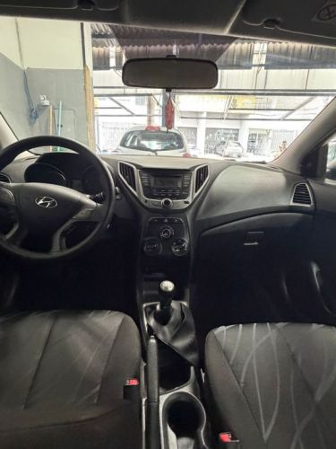 Hyundai Hb20 1.0 Flex Comfort 2014 770178