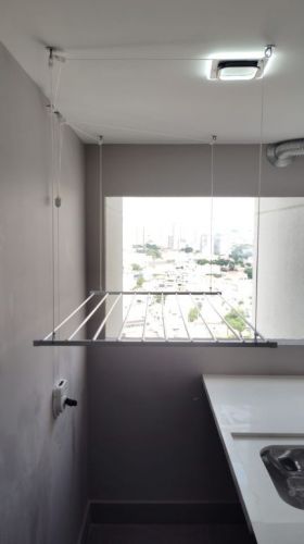 Instalação e Manutenção de Varal 780670
