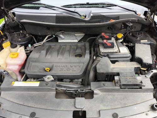 Jeep Compass 2013 2.0 16v – Completo  Suv confortável e potente motor 2.0 16 válvulas câmbio automático completo de fábrica. Conta com teto solar bancos em couro com aquecimento faróis em Led 775168