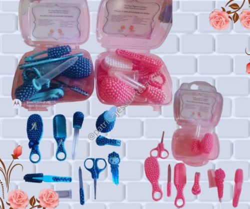 Kit Luxo personalizados com perolas para bebe higiene pessoal 756733