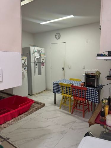 Leblon - Apartamento de 4 quartos sendo 02 suítes com 174m2 755587