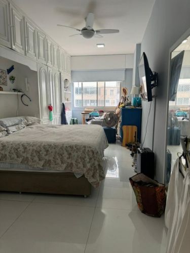 Leblon - Apartamento de 4 quartos sendo 02 suítes com 174m2 755590