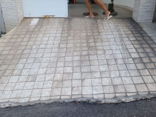 Limpeza de Pisos externos Internos e Antiderrapante. 741129