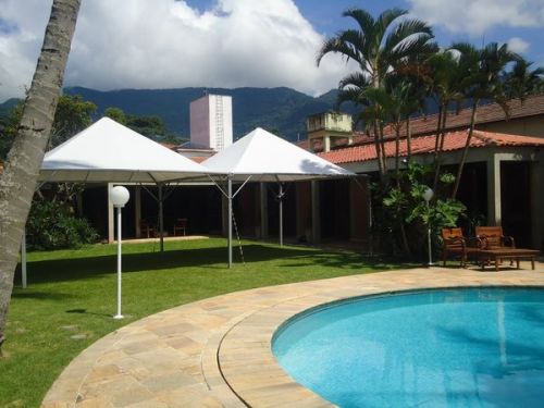 Locação de bnarracas para festas em geral  734376