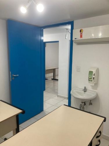 Alugo Salas Comerciais e Consultórios Médico próximo ao metrô Adolfo Pinheiro 757713