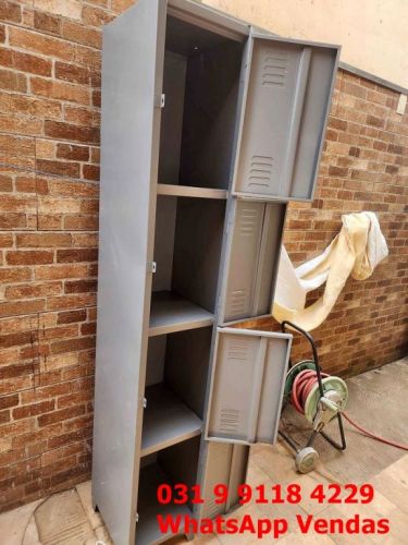 Locker Roupeiro de Aço Fino com 4 Portas Entrega Grátis para Belo Horizonte Mg Novo 762537
