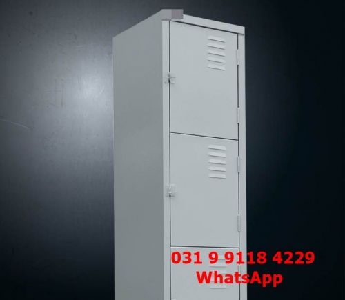 Locker Roupeiro de Aço Fino com 4 Portas Entrega Grátis para Belo Horizonte Mg Novo 762539