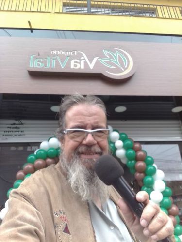 locutor  locução para lojas de produtos naturais    757835