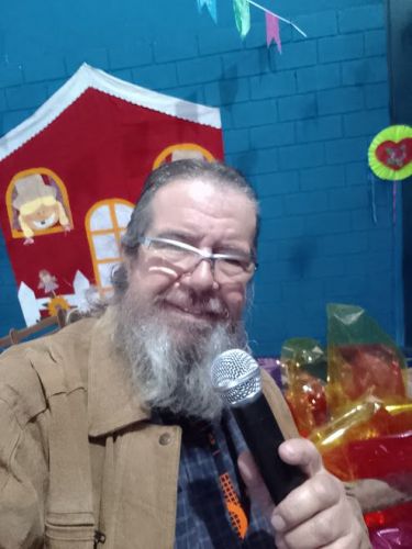 locutor para frente de loja 752503