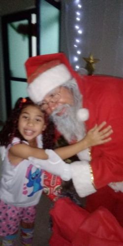 locutor para frente de loja papai noel para festas na escolas 767147