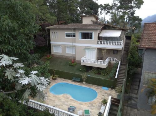 Luxuosa Casa de o4 quartos em Itaipava - Petrópolisrj 777082