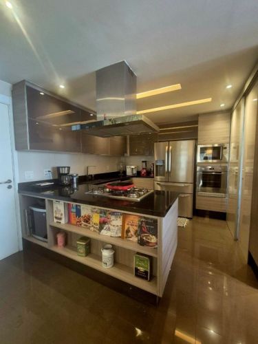 Majestic - Apartamento de 4 quartos com 166m2 761476