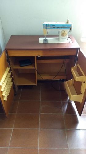 maquina de costura antiguidade  766241