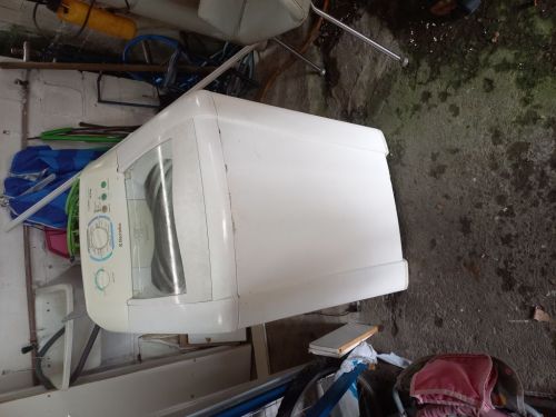 Máquina  de lavar 749019
