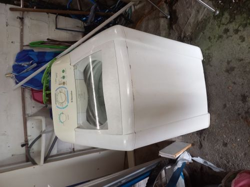 Máquina  de lavar 749022