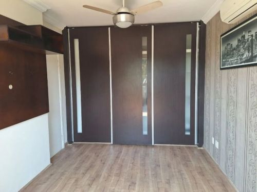 Maravilhosa cobertura próxima ao bairro ouro preto e da Avenida Fleming Detalhes Área útil  220m²   Quartos 4   Banheiros 4  Vagas na garagem 3   Permitido animais Salão de festas 774168