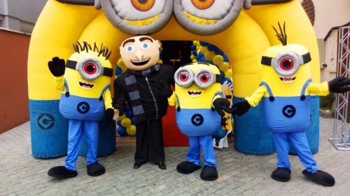 Minions cover personagens vivos festas infantil 472482