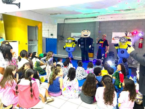 Minions personagens vivos cover festa escola 737647