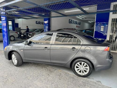 Mitsubishi Lancer Hle 2.0 Gasolina Com Teto 2016 760969